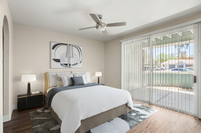 Lumiere Chandler - Renovated Bedroom