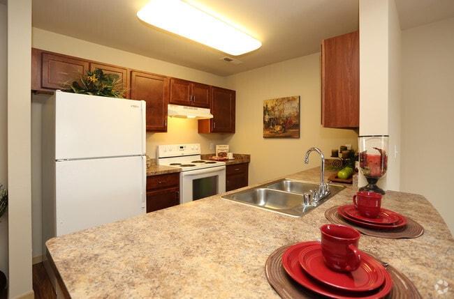 The Harbor at State and Main - 55+ Community, Racine, WI 53403 - photo 2