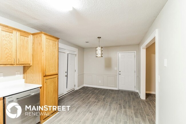 6616 Swift Creek Rd, Lithonia, GA 30058 - photo 7