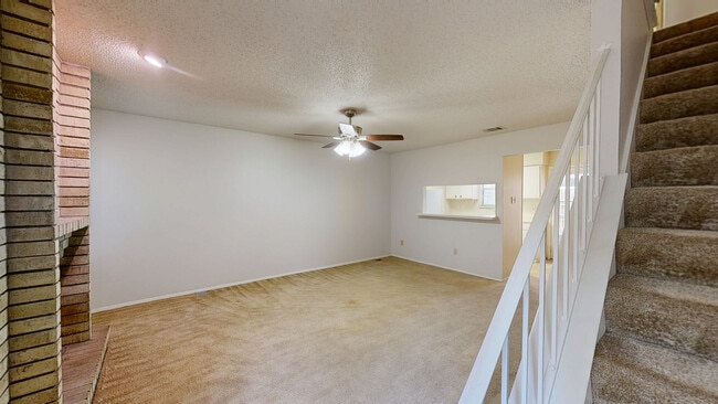 8400 Jamestown Dr unit 406, Austin, TX 78758 - photo 2