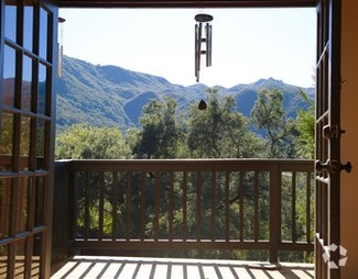 178 Muerdago Rd, Topanga, CA 90290