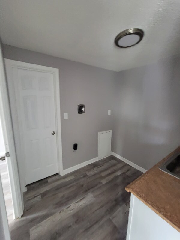 13420 Euclid Ave unit 13444-215, East Cleveland, OH 44112 - photo 2