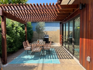 3836 1/2 Seneca Ave, Los Angeles, CA 90039