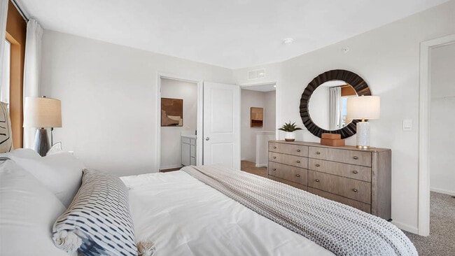 441 Lakeshore Ct, St. Charles, IL 60174 - photo 5