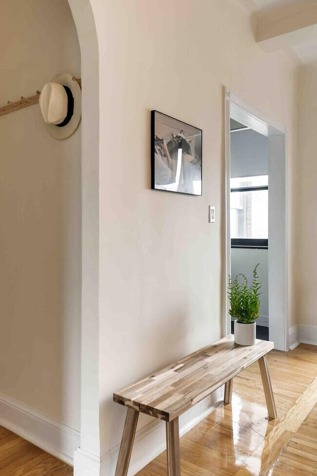331 E 9th St unit ID1358389P, New York, NY 10003 - photo 4