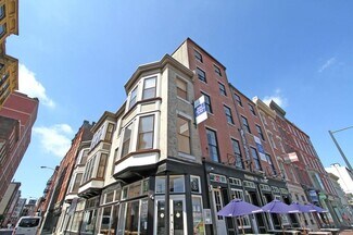 124 Market St, Philadelphia, PA 19106