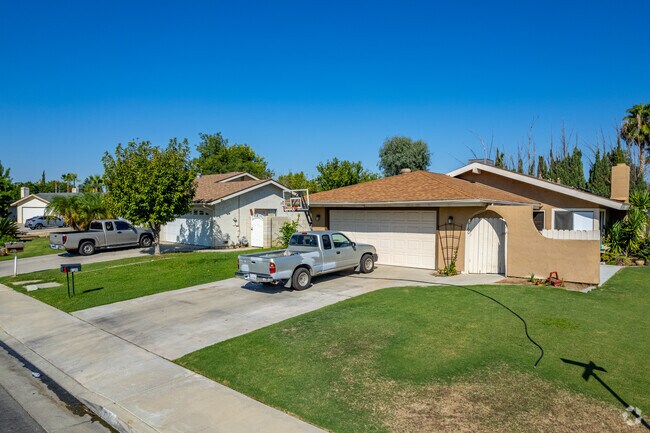 Spice neighborhood has plenty of common size homes to fit many family needs.