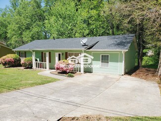 1778 Merry Oak Rd SW, Marietta, GA 30008