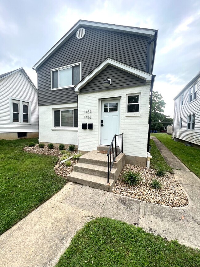 1454 Ashland Ave unit 1454 Lower, Columbus, OH 43212 - photo 5