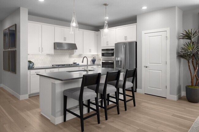 1051 Mourning Dove Ave unit 36596312, Erie, CO 80516 - photo 6