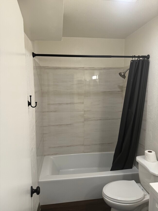 815 Java Ave unit 18, Inglewood, CA 90301 - photo 5