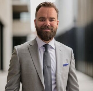 Brett Henry