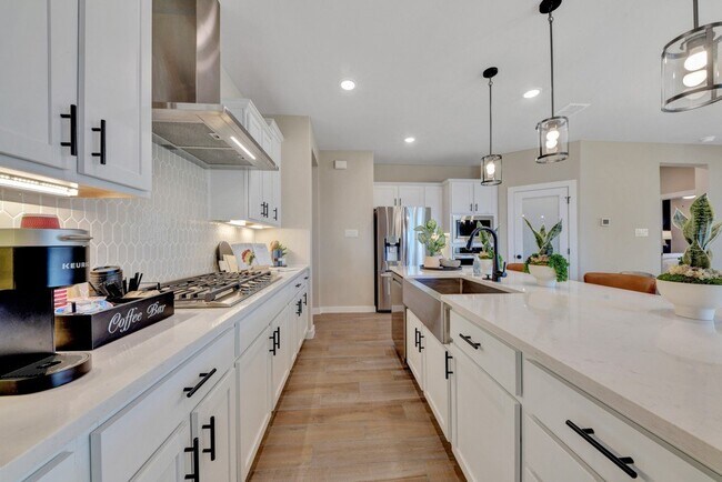 13231 Chanute Field Dr, San Antonio, TX 78253 - photo 4