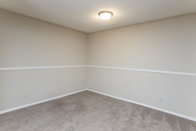 The Park at Palatine, College Park, GA 30349 - photo 6