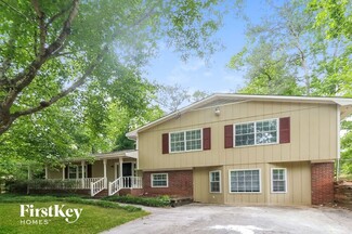 860 Green Forest Dr SE, Smyrna, GA 30082