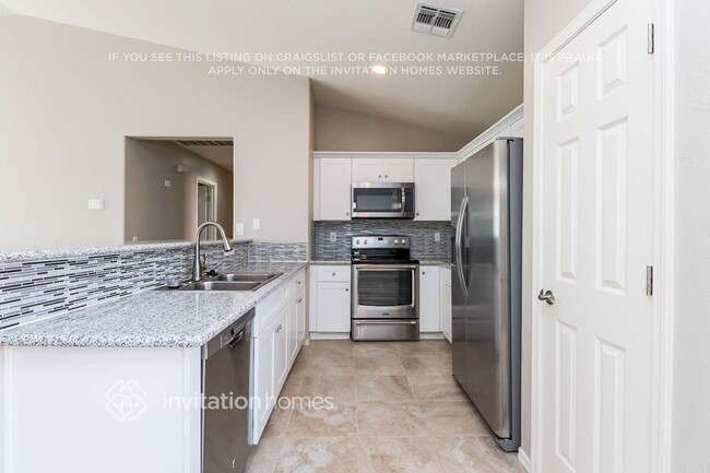 2260 W Hayden Peak Dr, Queen Creek, AZ 85142 - photo 5