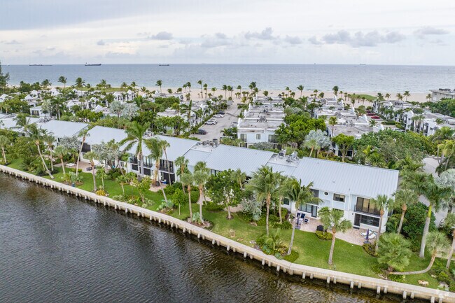 The beach in Harbour Isles is perfect for relaxing and enjoying the ocean breeze.