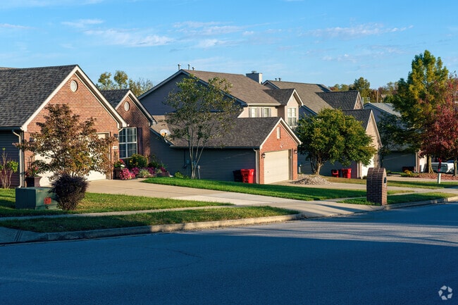 Brick facades are common to accentuate these homes in West Nicholasville.
