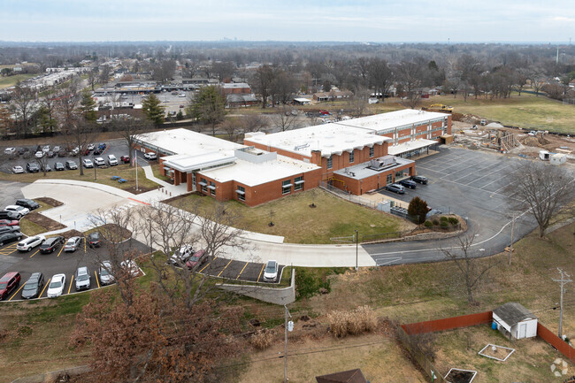Bierbaum Elementary School in Mehlville, MO offers a nurturing learning environment.