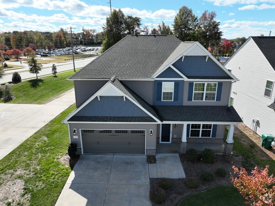 3296 Alyssa Way, High Point, NC 27265 - photo 2