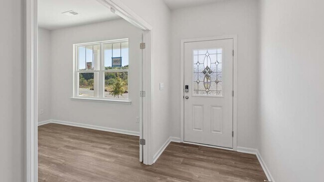 3964 Ashton Dr NW, Conover, NC 28613 - photo 2