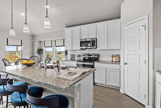 104 Cheyenne, Floresville, TX 78114