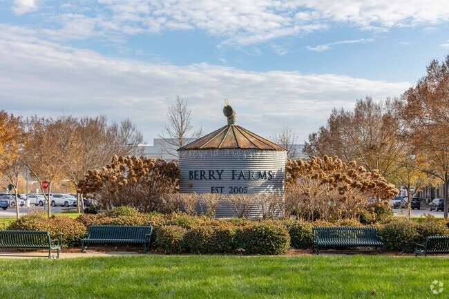 Berry Farms near McLemore was established in 2005 in Franklin.