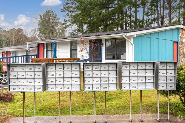 Holly Park Square Apartments, Columbus, GA 31907 - photo 6