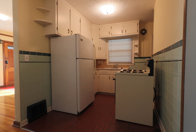 Cool Vintage Kitchen