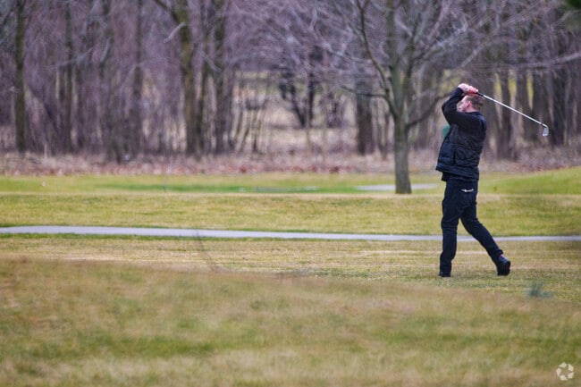 Riverview Highlands Golf Course is a social hub with scenic views and nearby homes.