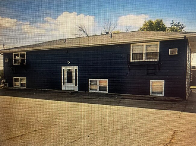 1400 7th Ave SW unit 4, Cedar Rapids, IA 52404 - photo 5