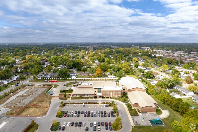 Aerial view of the Stiles Elementary School in Valleyview.