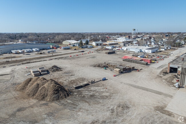 Rochelle recently announced a new intermodal transload center which will supply employment for residents.