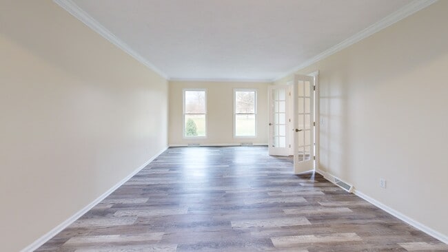 34725 Capel Rd, Columbia Station, OH 44028 - photo 3