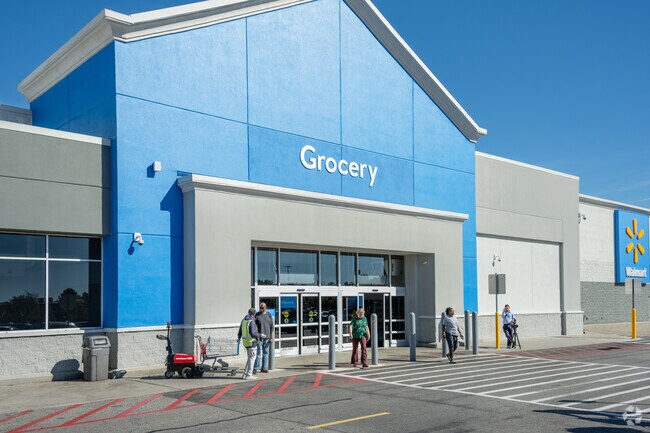 Windsor Forest locals can head to Walmart to pick up some household items.