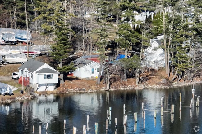 There are many summer retreats in the North Gorham neighborhood.