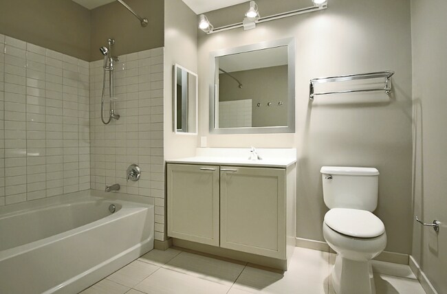 188 W Randolph St, Chicago, IL 60601 - photo 5