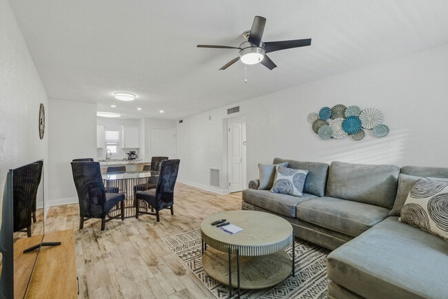 3909 W Cleveland St unit ID1371163P, Tampa, FL 33609 - photo 2