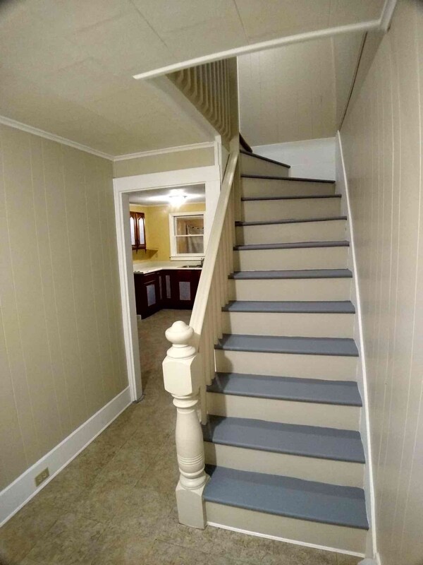 20 Winter St unit 20 Winter Street, Laconia, NH 03246 - photo 3