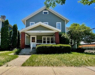 224 Lyon St NE Unit 4, Grand Rapids, MI 49503