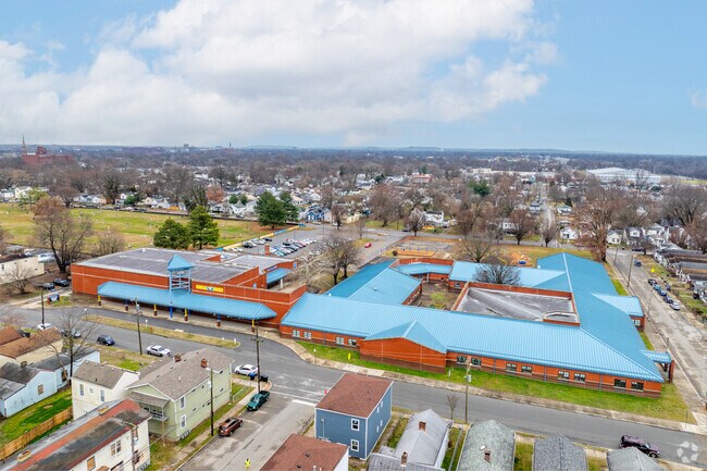 28.1% of teachers at Atkinson Academy are in their first or second year.
