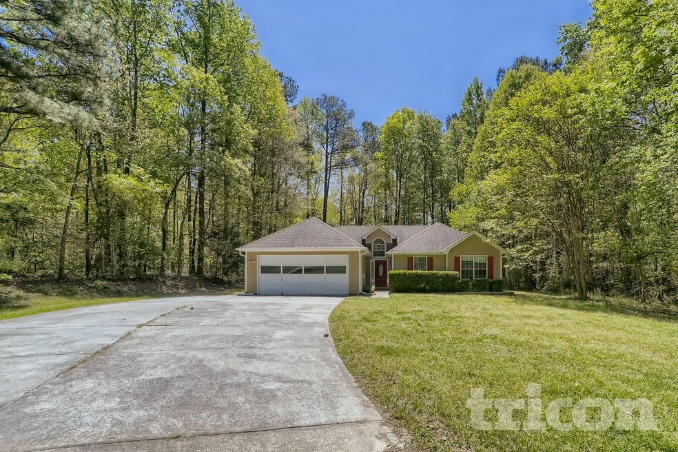 2024 Atha Woods Dr, Monroe, GA 30655 - photo 1