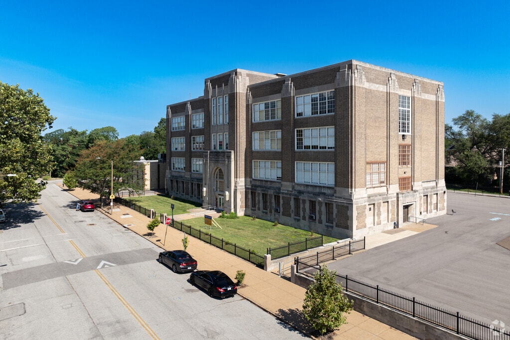 Pamoja Preparatory Academy at Cole aligns with Missouri state standards.