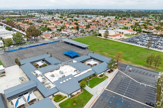 Masuda Middle School is a well rated school on a quiet street in Fountain Valley.