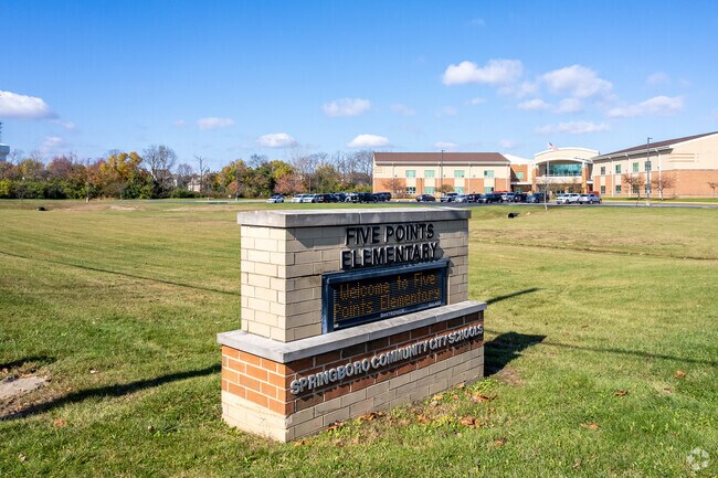Five Points Elementary School - West is located in Clear Creek Township, Centerville Ohio.