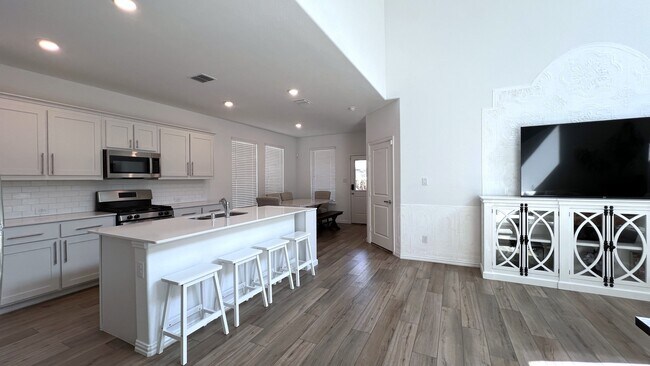 5334 Riverwalk Pkwy, Garland, TX 75040 - photo 7