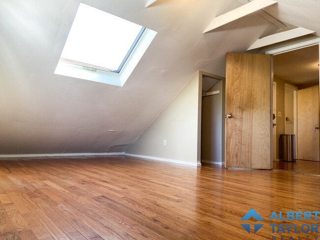 8 Sunset St unit 4, Roxbury Crossing, MA 02120 - photo 4