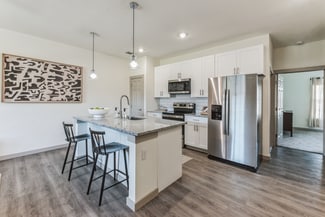 5801 W Adams Ave, Temple, TX 76502