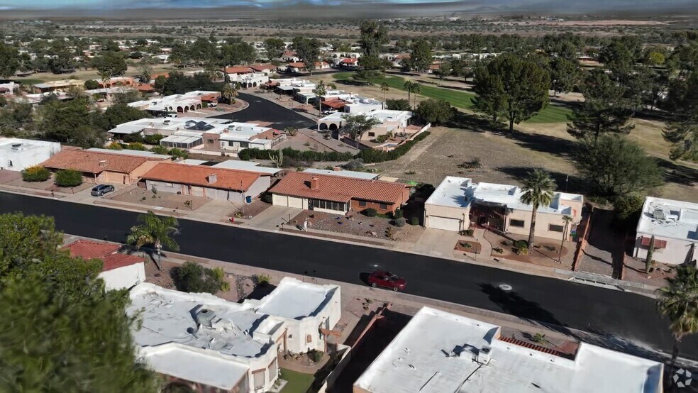 1232 N Paseo Del Cervato, Green Valley, AZ 85614 - photo 2