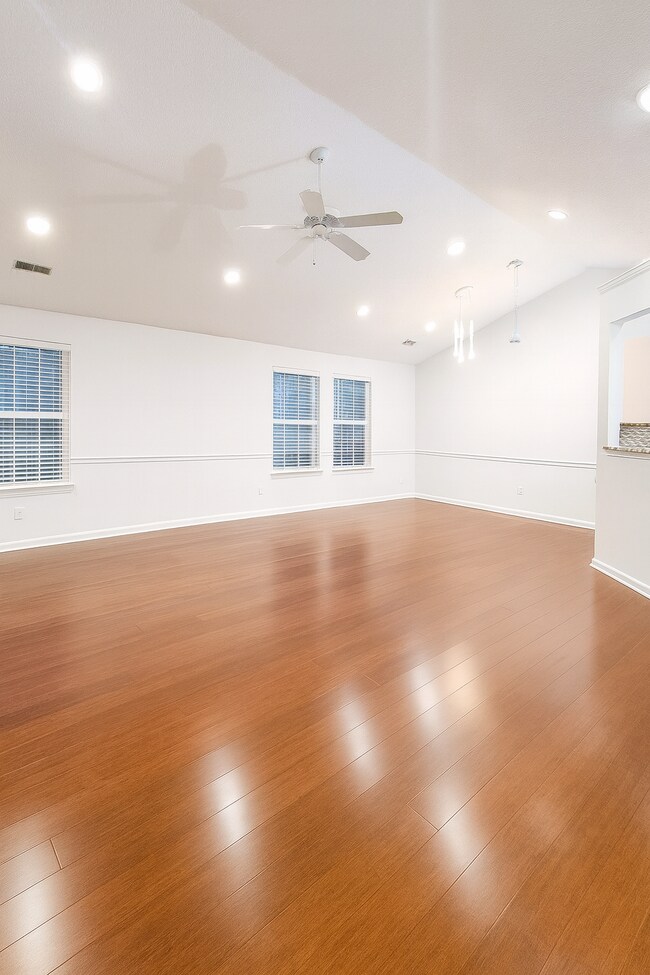 6 Valley Glen Ct, Greer, SC 29650 - photo 3